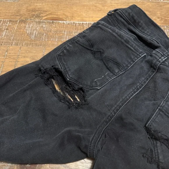 Mudd Women’s Size 9 Low Rise Skinny Black Distressed Jeans FX Stretch - Picture 4 of 14